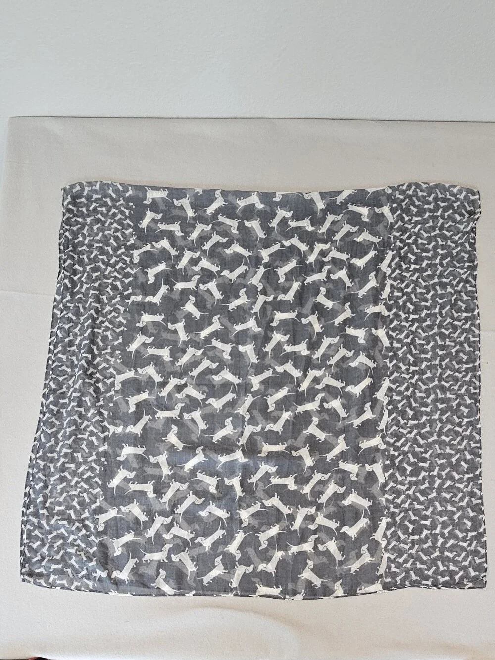 Grey Dachshund Print Scarf – Pre-Owned – Lightweight Dog Lover Accessory